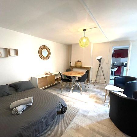 Le Victor Hugo Apartment Besancon Luaran gambar
