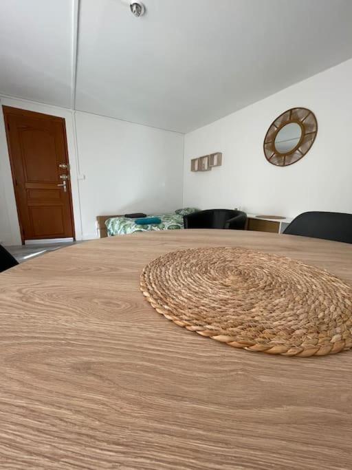 Le Victor Hugo Apartment Besancon Luaran gambar